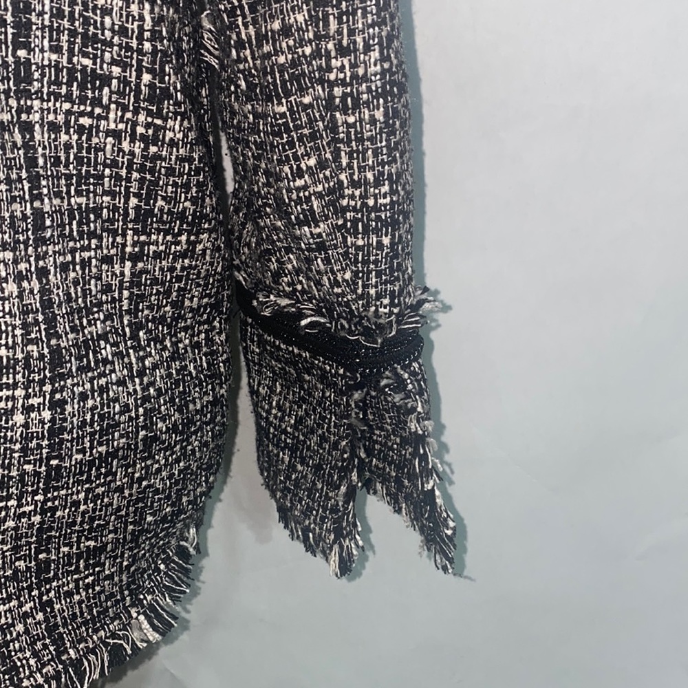 Tweed jacket - Picture 4 of 6